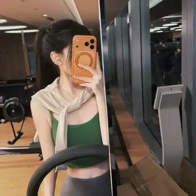 邹飞